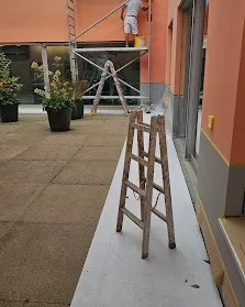 Fachgerechte Arbeiten an einer Fassade